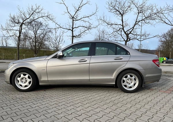 Mercedes-Benz Klasa C cena 26900 przebieg: 211500, rok produkcji 2007 z Kraków małe 67